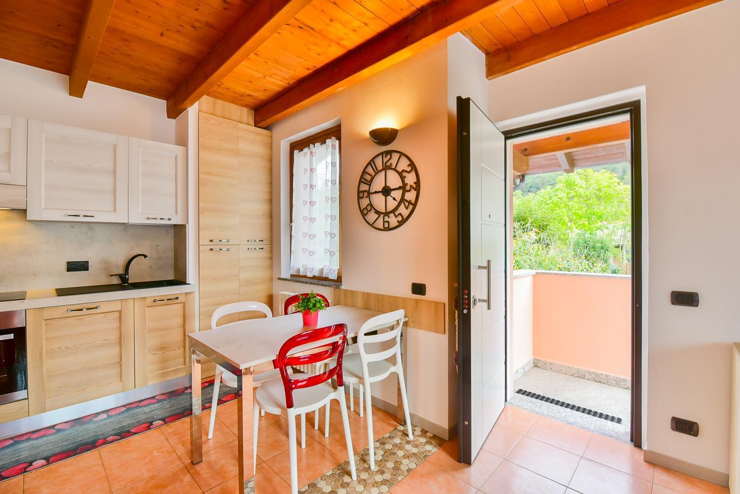 Jane E Jolie Holiday Home Private Swimming Pool Valbrona Exterior foto